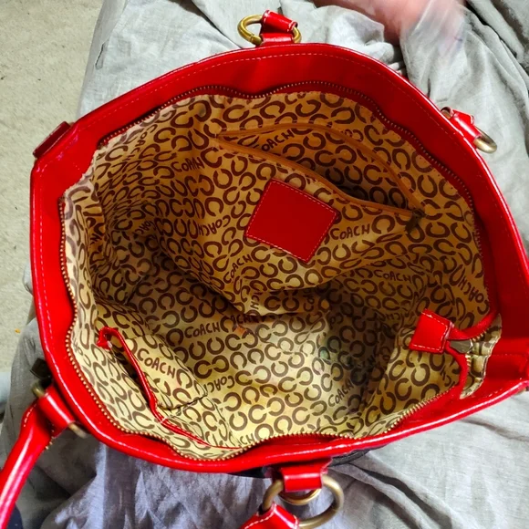 Coach purses - Picture 3 of 8